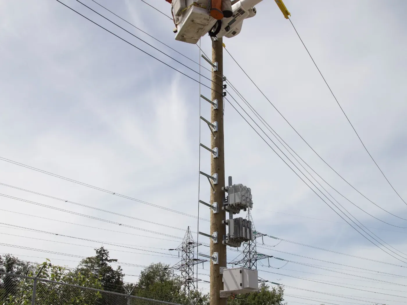 SDG&E Fiber Optic Attachment Review